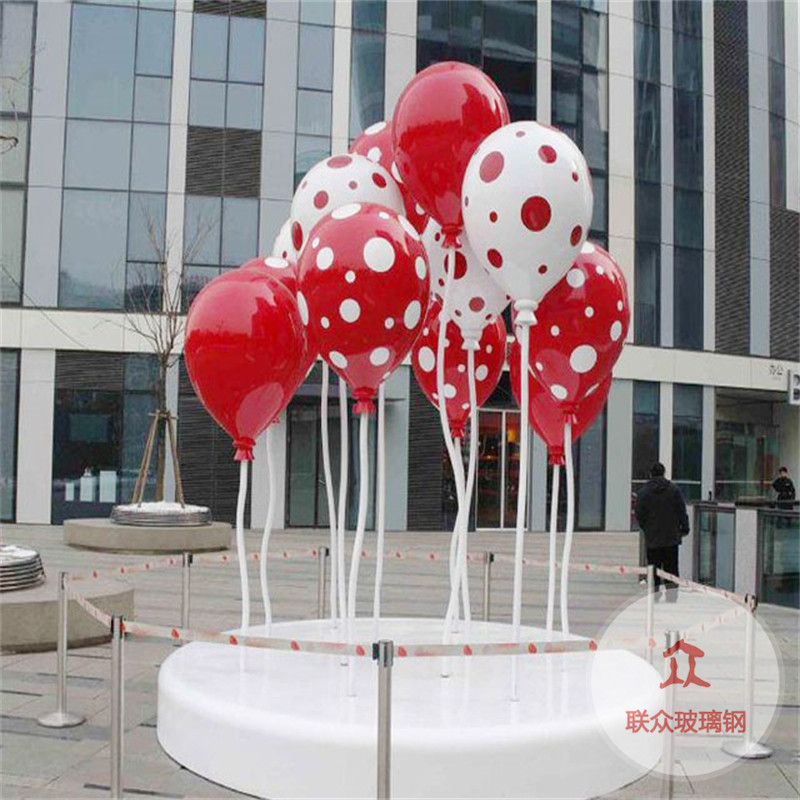玻璃鋼大型仿真熱氣球雕塑商場(chǎng)景區(qū)美陳展覽戶外裝飾糖果禮盒擺件